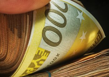 L’inedita rotta dei finanziamenti al turismo  Olbia affida, Capoterra incassa