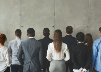 Regionali, dal traffico di droga alla corruzione: i sette impresentabili per la Commissione Antimafia