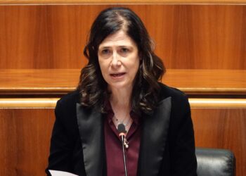 Todde e l’auto blu, la replica della Regione (e la risposta di Indip)