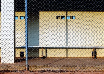 Accoglienza dei migranti, le ombre sulla gestione del centro di Villanovaforru